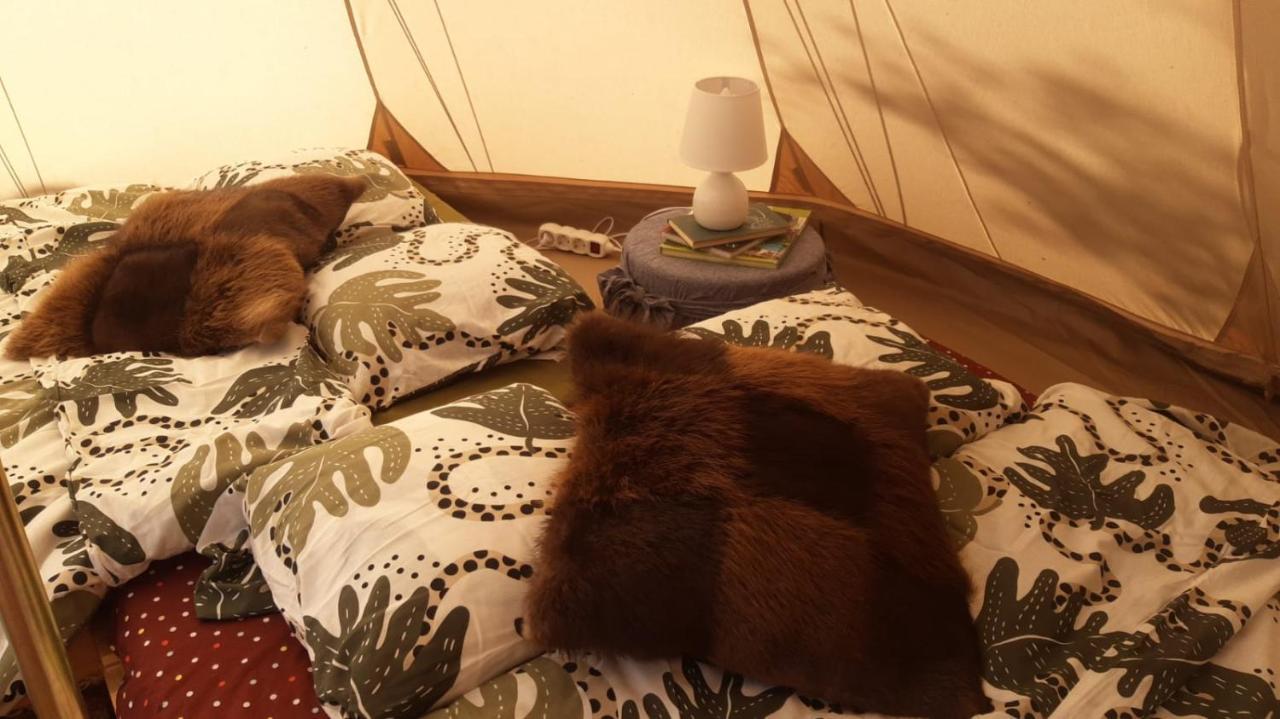Glamping Fluffy Horns - Glempings Pukainie Ragi Hotell Plieņciems Eksteriør bilde