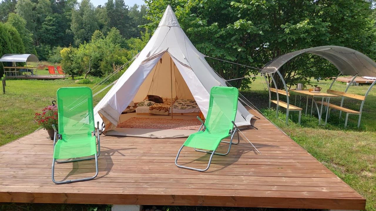Glamping Fluffy Horns - Glempings Pukainie Ragi Hotell Plieņciems Eksteriør bilde